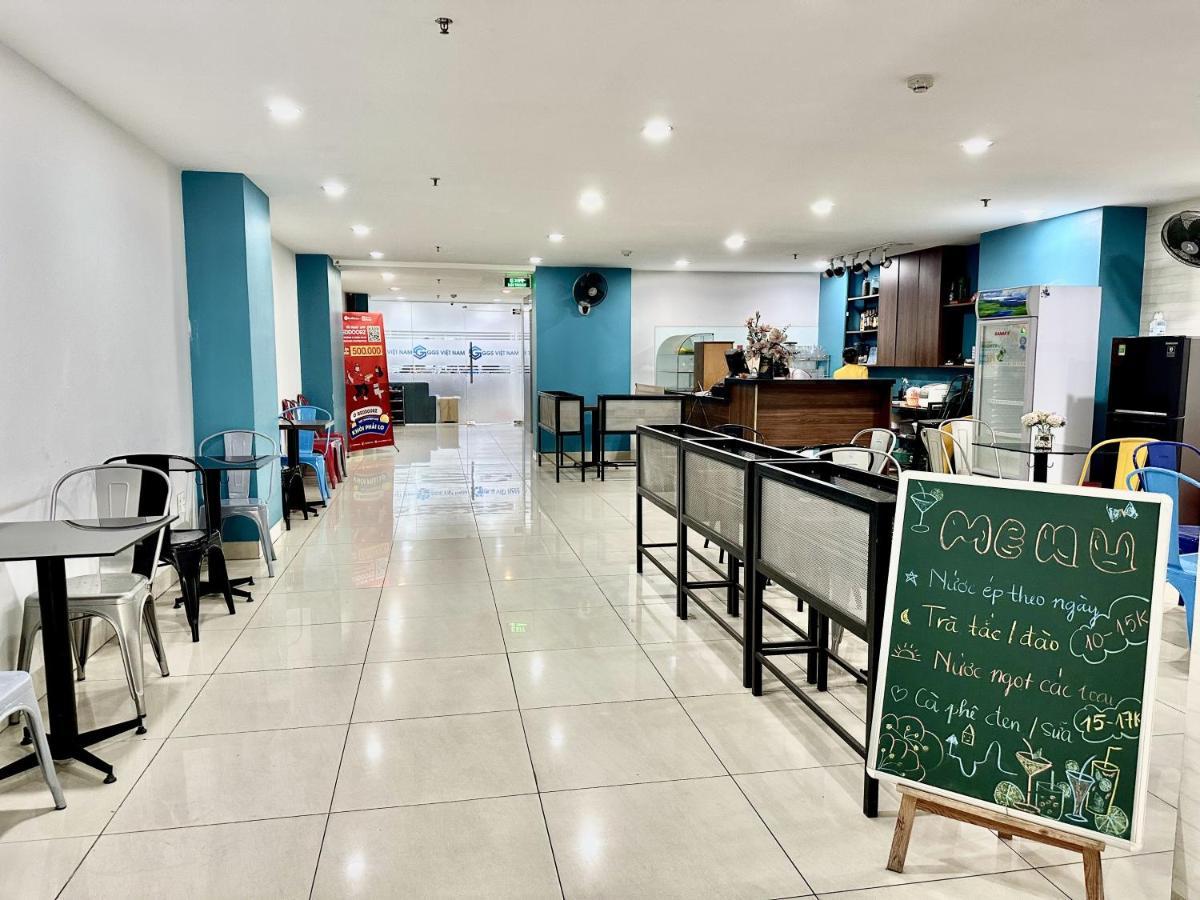 The Jade Hotel Near Tan Son Nhat Airport Хошимін Екстер'єр фото
